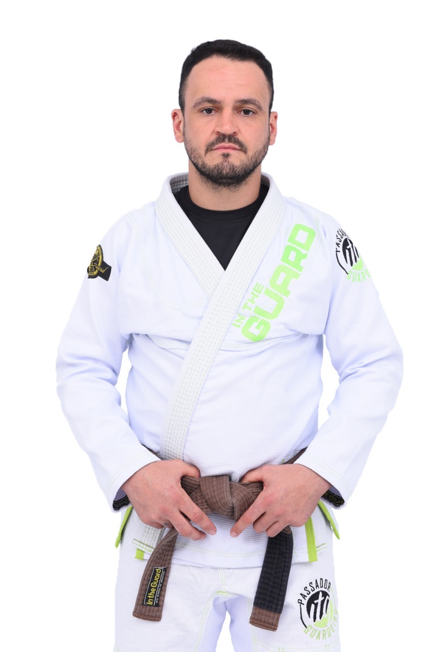 Kimono In The Guard Jiu-Jitsu Green Branco OUTLET