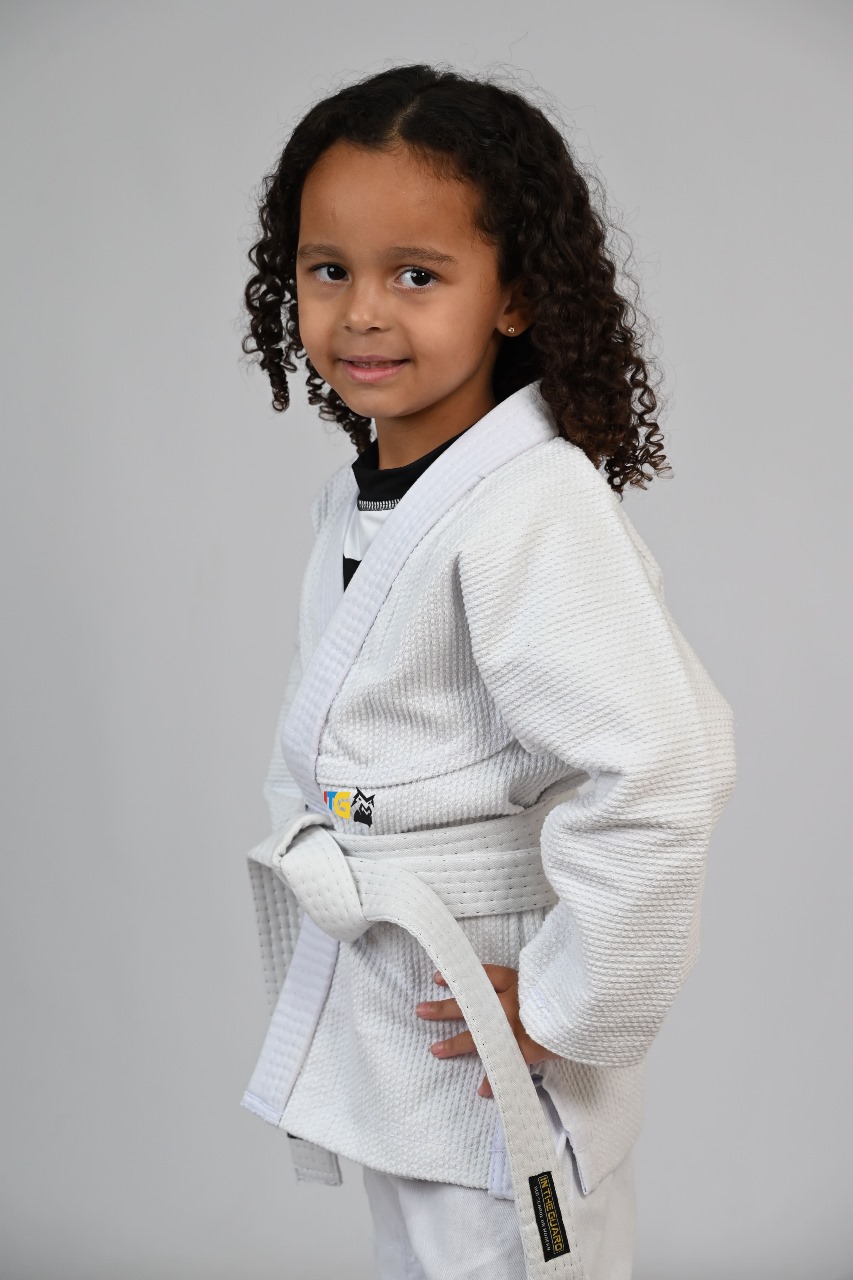 Kimono Feminino MIRIM, 4 e 5 anos. Branco