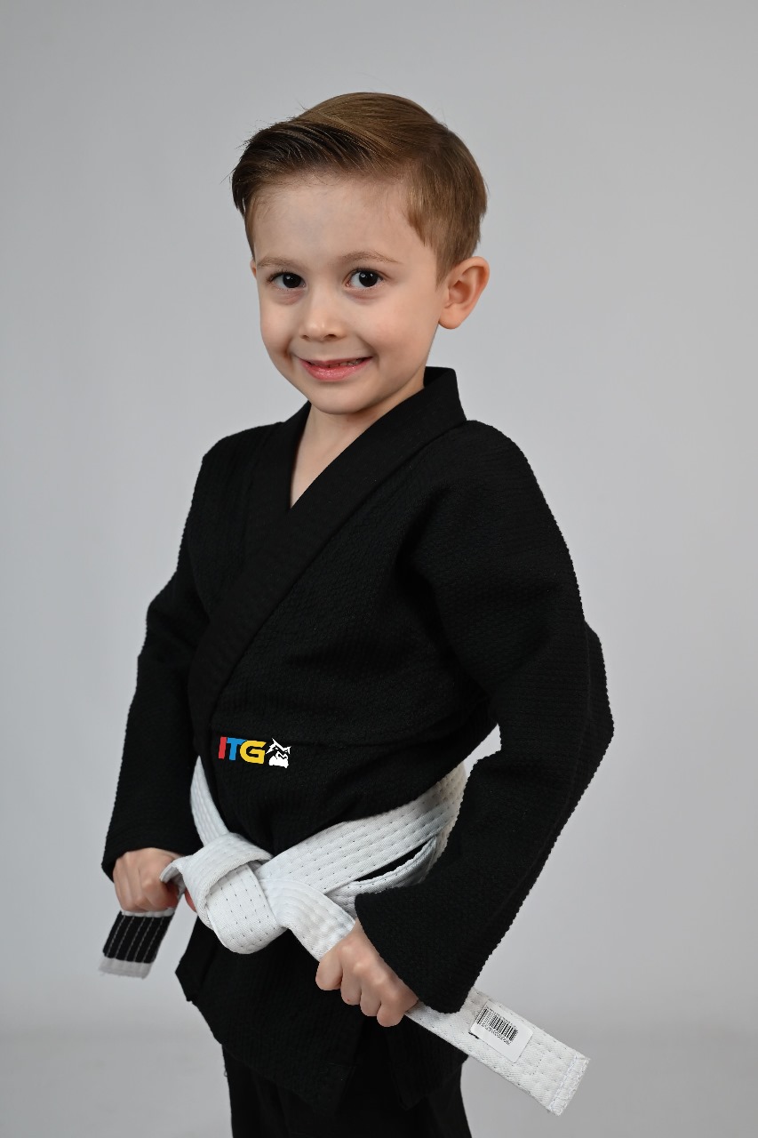 Kimono MIRIM, 4 e 5 anos. Preto