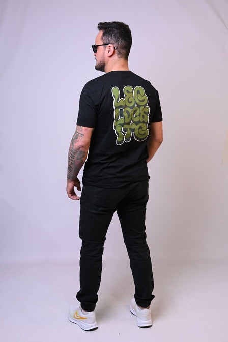 Camiseta Masculina Leg Lock