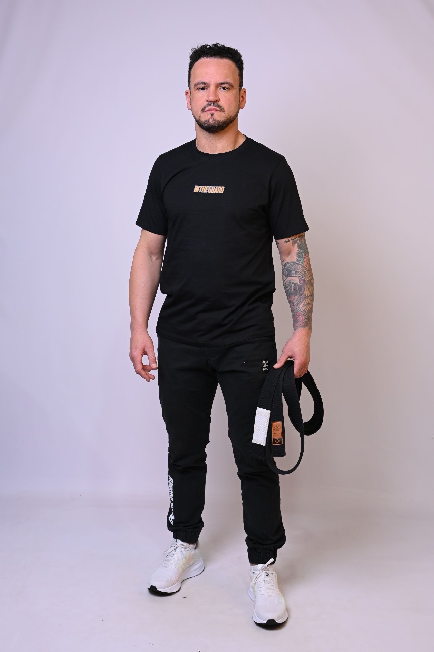 Camiseta Masculina Kimura