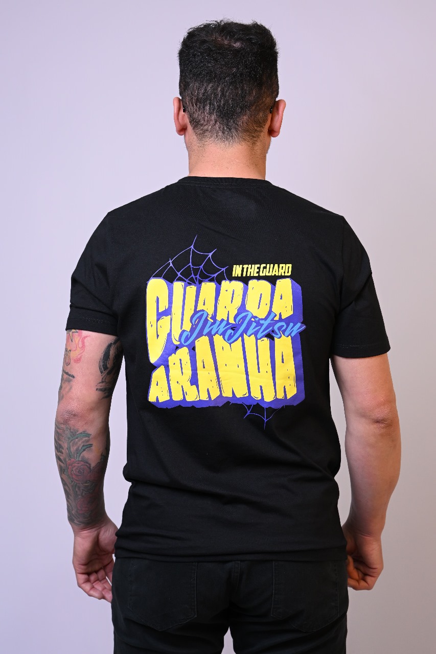 Camiseta Masculina Guarda Aranha