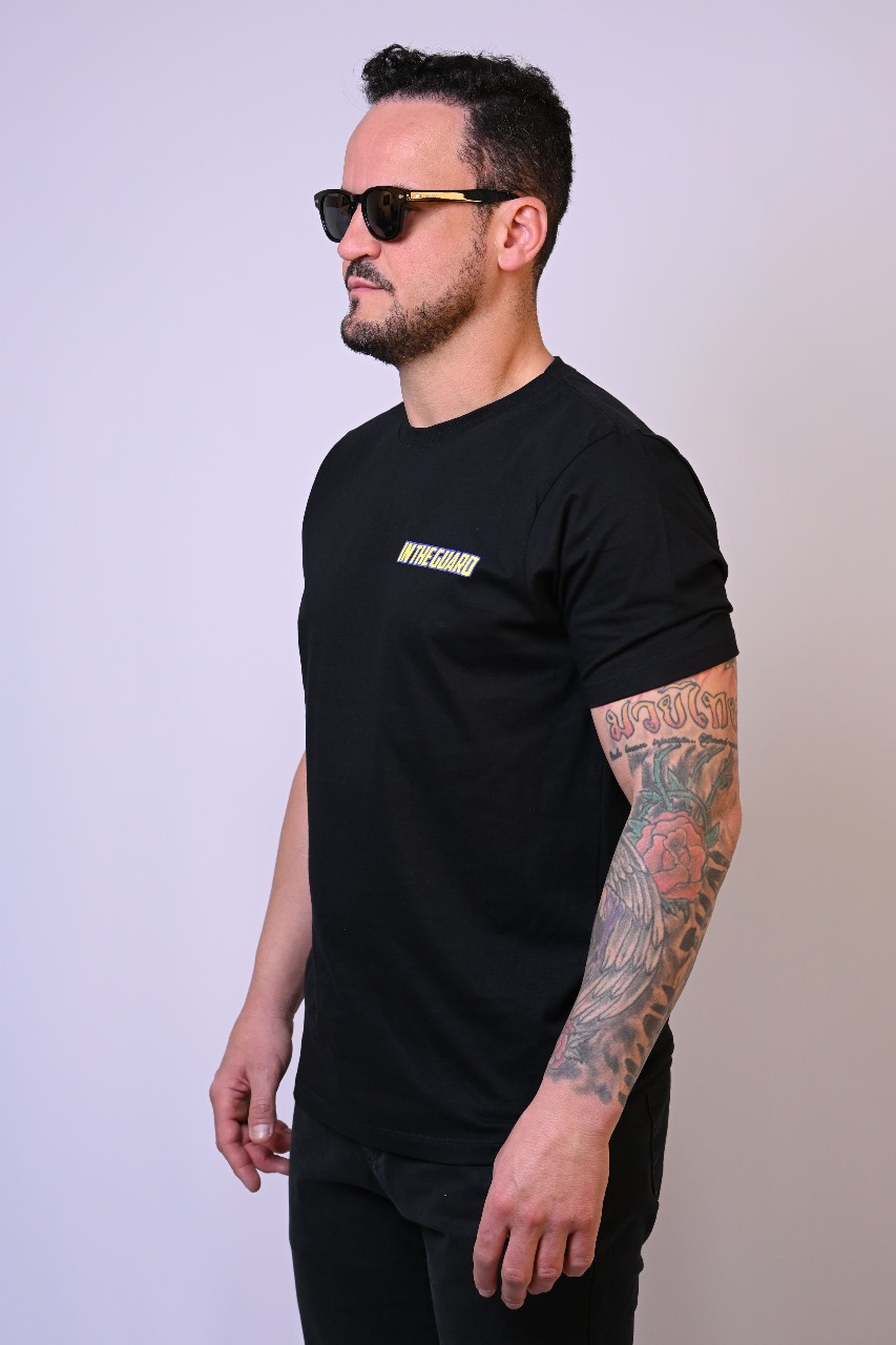 Camiseta Masculina Guarda Aranha