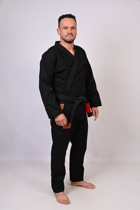 Kimono In The Guard Jiu-Jitsu Liso PRÓ - Preto