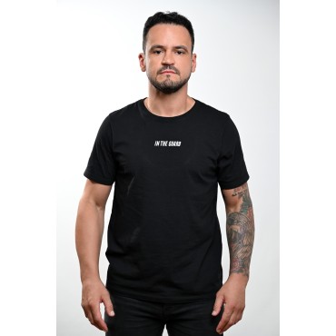 Camiseta In The Guard, Classic Premium - Preta